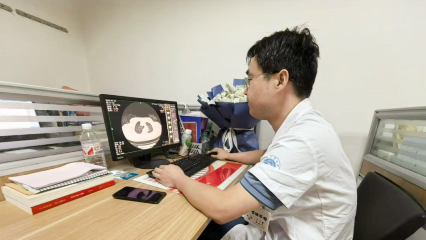 LGD双喜临门,澳门正版免费资料澳门,全面解答解释落实_枚举版V11.25