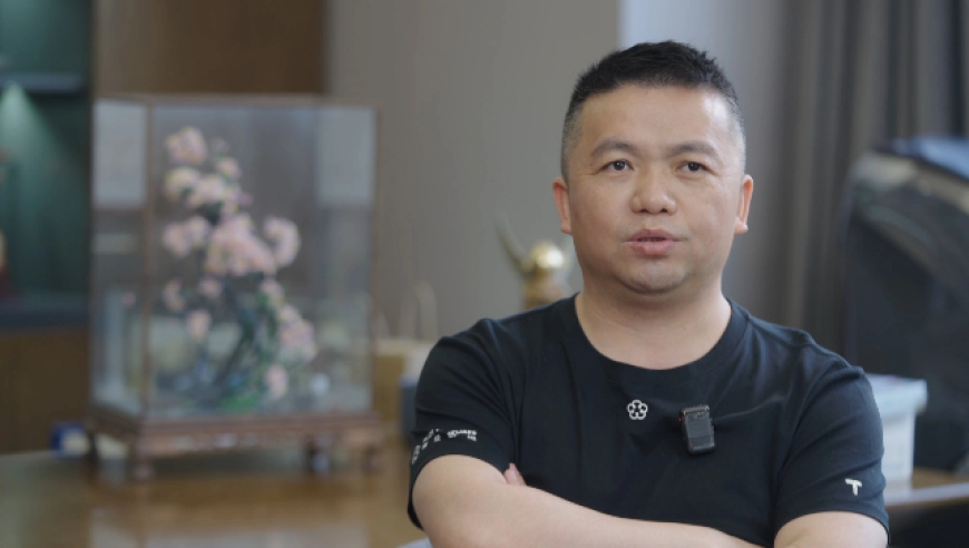 济南暴雪里扎堆冒出“推车侠”,2025管家婆一肖一码大赢家,最新热门解答落实_完整版V7.52